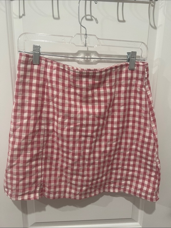 American Eagle Outfitters Dresses & Skirts - American Eagle Outfitters Pink and White Gingham Mini Skirt Size Medium